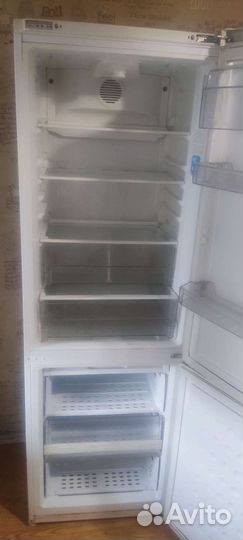 Холодильник Beko