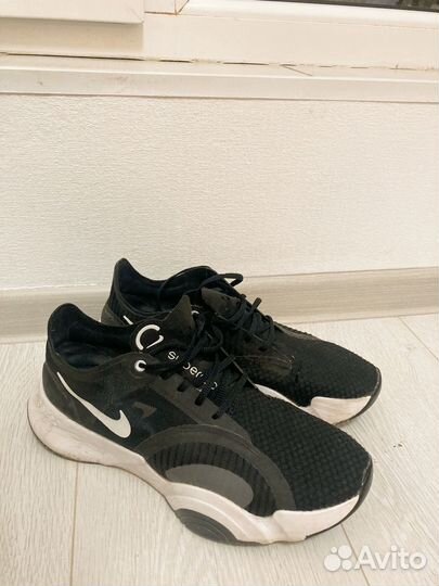 Кроссовки мужские Nike Superrep Go 42р