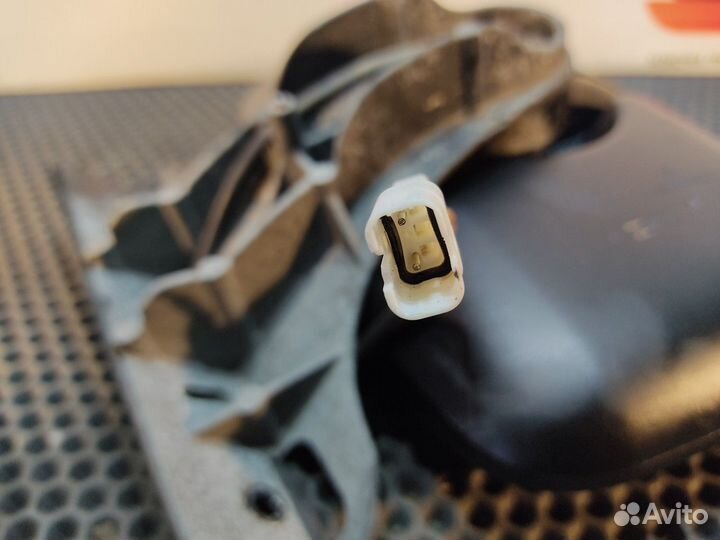 504168238 Зеркало бордюрное Iveco Stralis