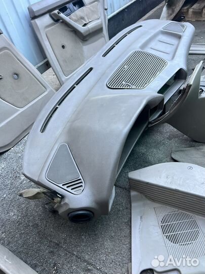 Бежевый салон bmw e34