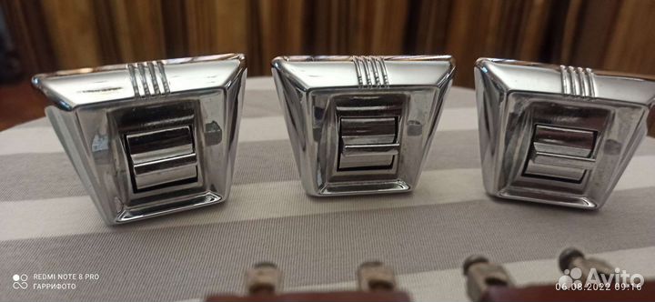 Кнопка управления стеклоподъёмниками Чайка газ 13