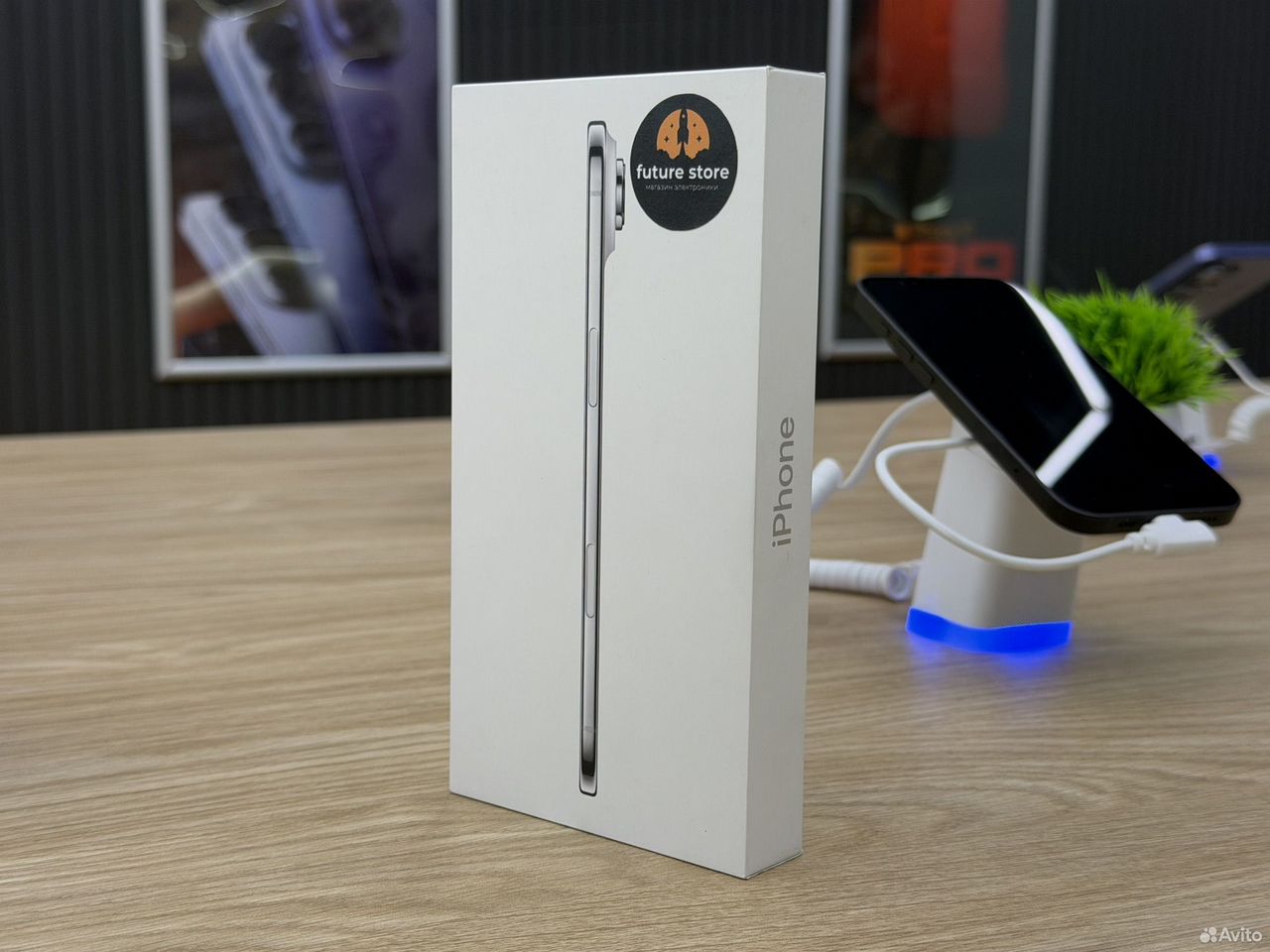 iPhone Air, 256 ГБ, eSIM