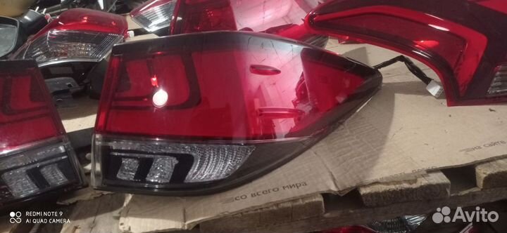 Задний правый фонарь Лексус рх 4