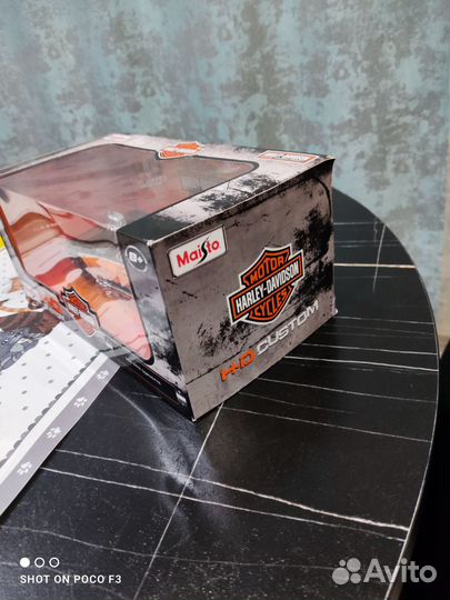 Модель Maisto 1:24 1970 Corvette Harley- Davidson