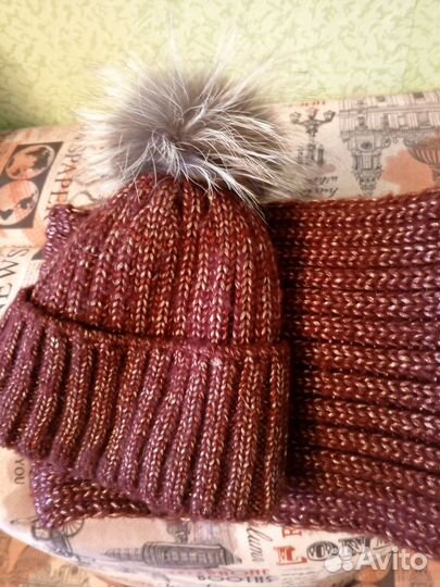 Зимняя шапка и снуд женский