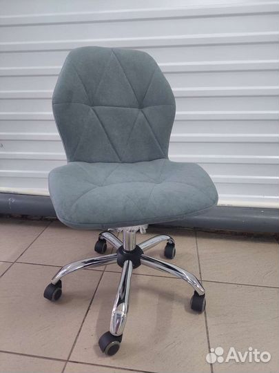 Компьютерное кресло новое