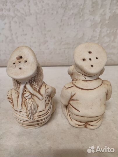 Новый набор солонка и перечница