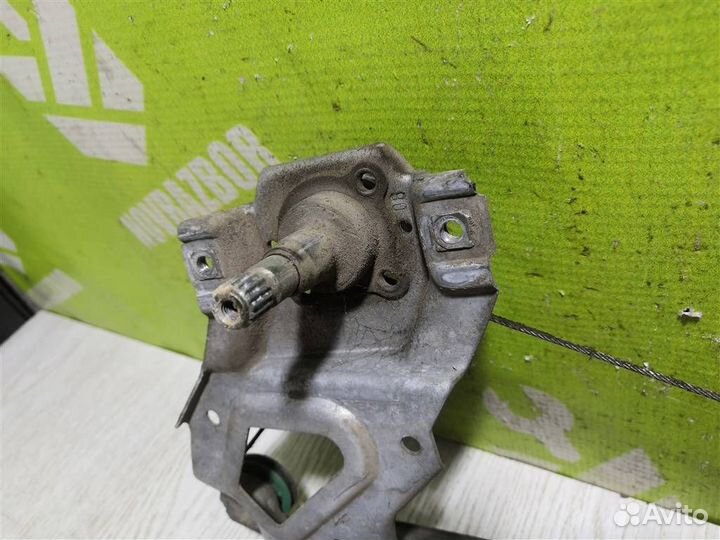 Стеклоподъемник мех задний правый Ауди 80 90 Б3