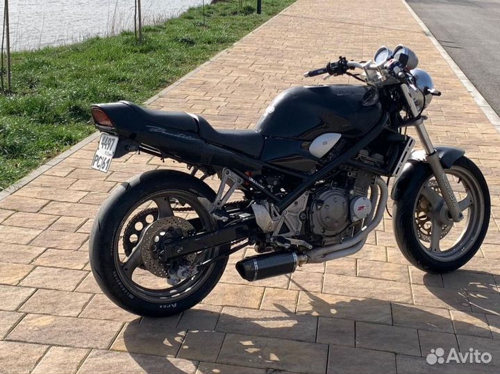 Suzuki Bandit 250