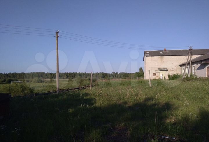 Дом 828 м² на участке 45 сот.