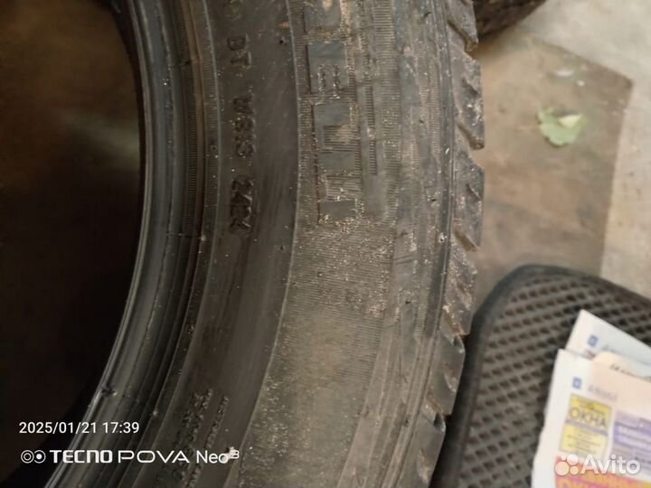 Pirelli Scorpion A/T 185/75 R16