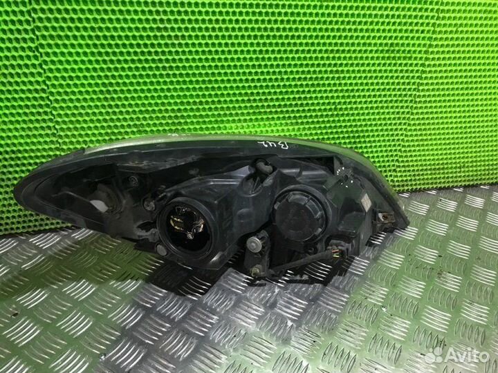 Фара передняя левая Kia Ceed ED G4FC 2010