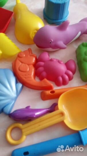 Формочки для песочницы и резиновые игрушки б/у