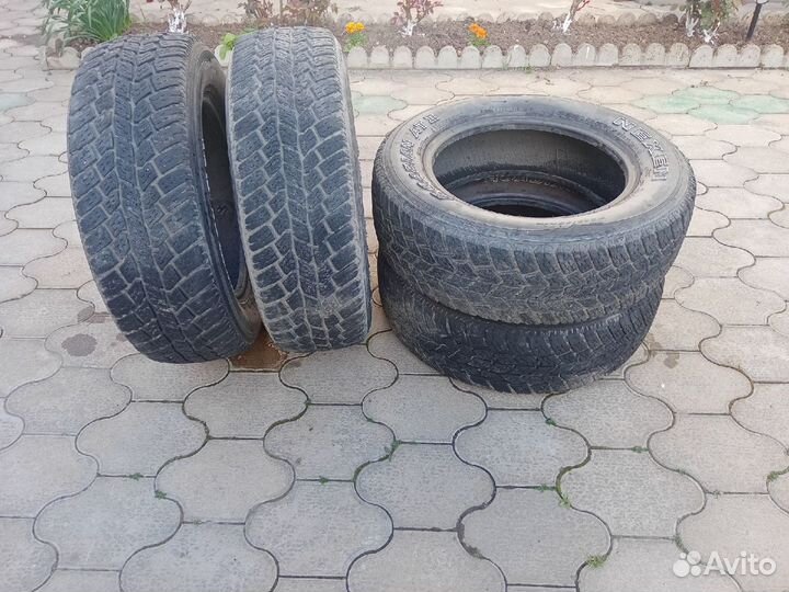 Nexen Roadian A/T II 235/65 R17