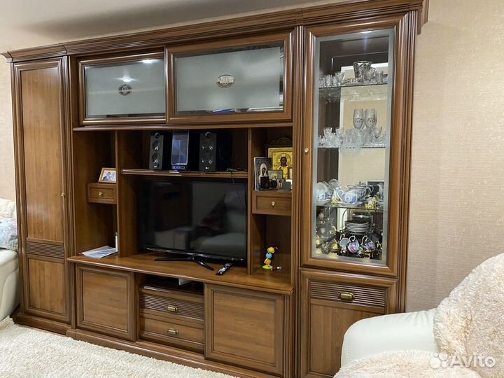 Продам мебель для гостинной бу Ангстрем