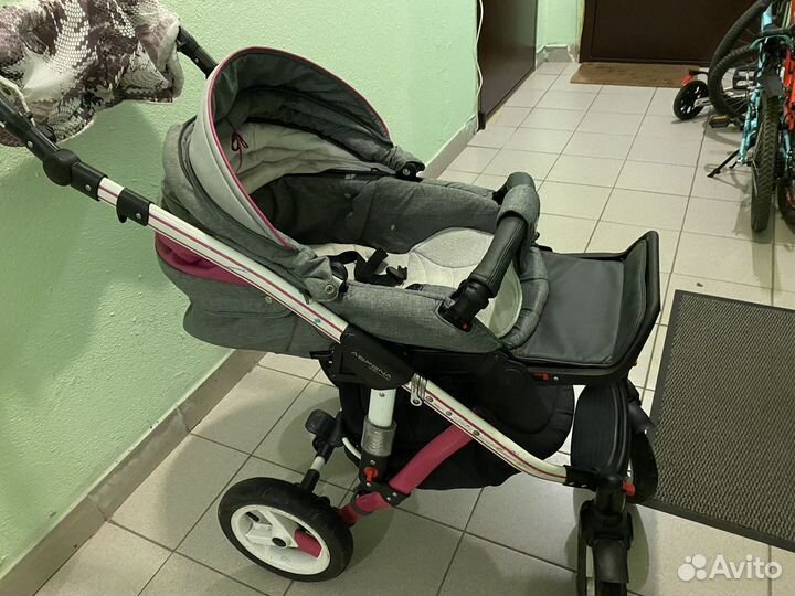 Коляска 3 в 1