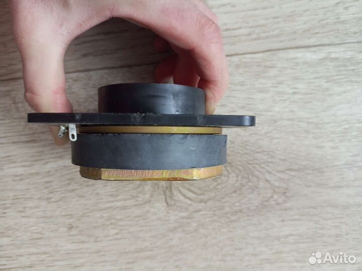 Новые динамики 6гд-13