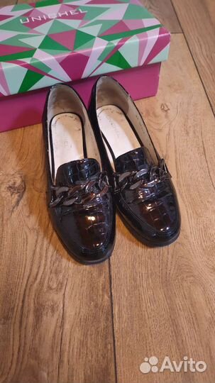 Туфли лоферы