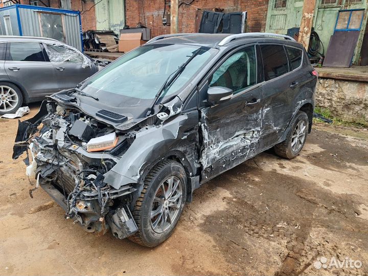 Автомобиль в разборе Ford Kuga (2 поколение, 2 рес