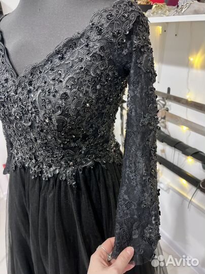 Черное выпускное вечернее платье пышное