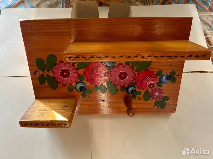 Полка настенная деревянная