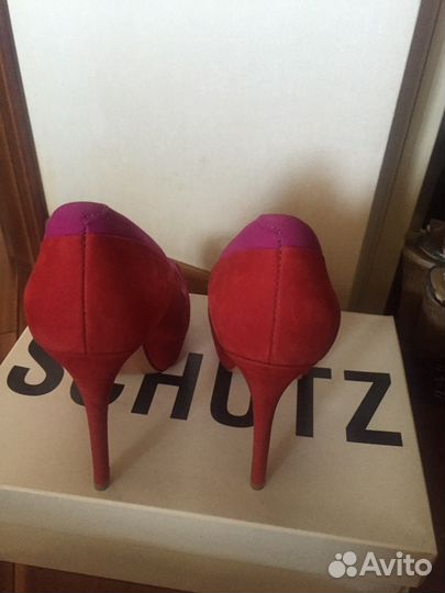 Туфли Италия новые Schutz