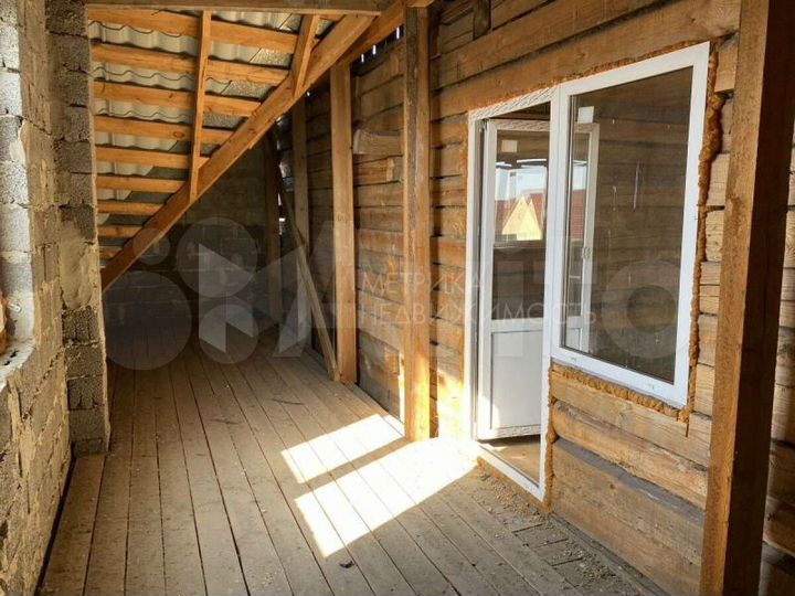 Дом 172 м² на участке 15 сот.