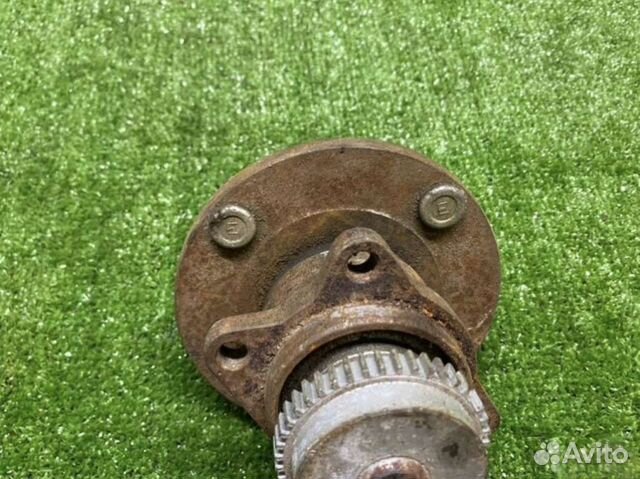 Ступица задняя на Mitsubishi gallant 8