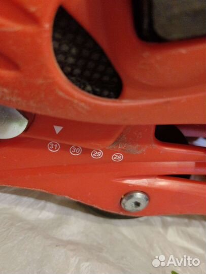 Роликовые коньки