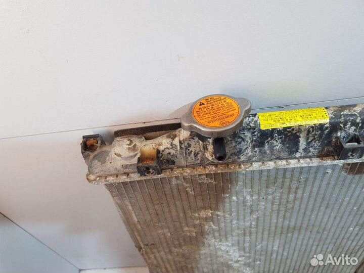 Радиатор системы охлаждения (Subaru Outback)