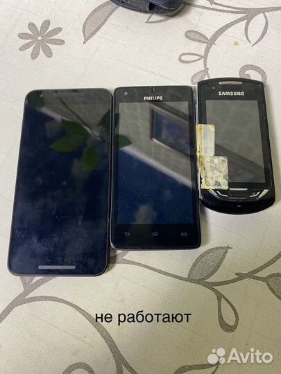 Старые кнопочные телефоны