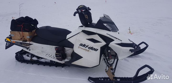 Продам снегоход BRP Friraibe