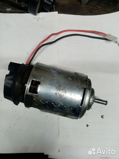 Мотор печки на Opel astra h