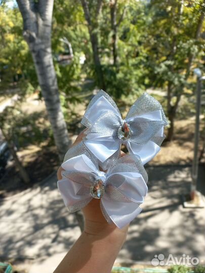Бантики для девочки ручной работы