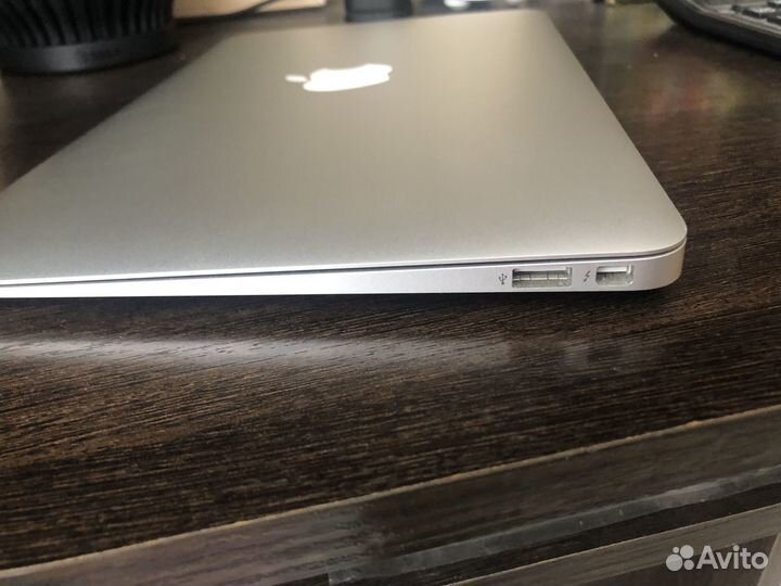 Macbook air 11