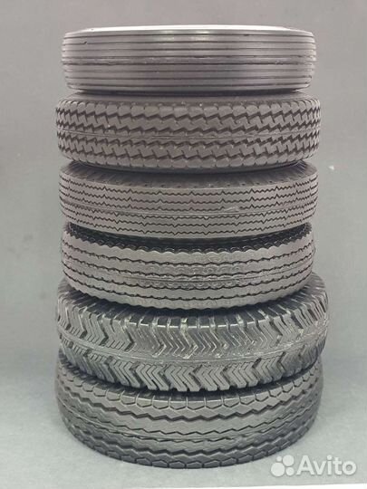 Пепельницы винтажные в форме покрышек