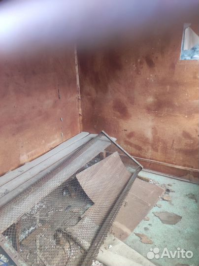 Вагончик для проживания и Бытовка