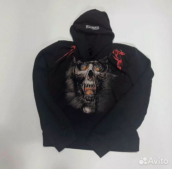 Vetements metal patch hoodie