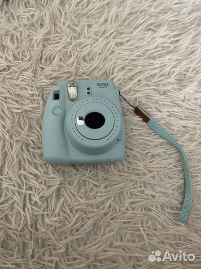 Паларойд instax mini 9
