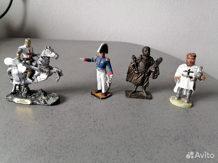 Рыцари + Пистолеты + Оловянные солдатики