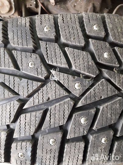 Dunlop Grandtrek Ice 02 235/65 R17