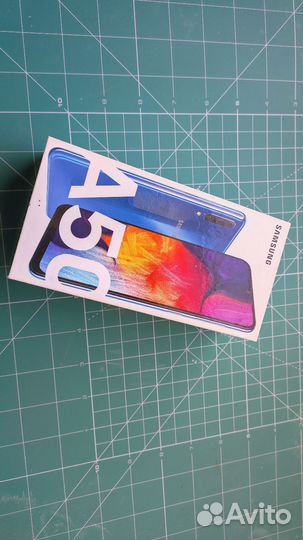 Samsung Galaxy A50, 6/128 ГБ