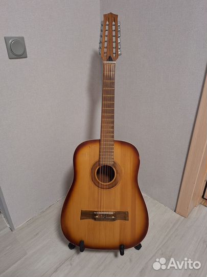 Продам гитару