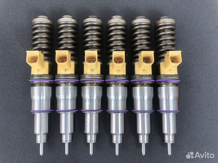 Насос форсунки Volvo D13 20972225