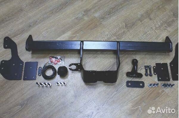 TCU00021 Фаркоп Hilux 2011/2015