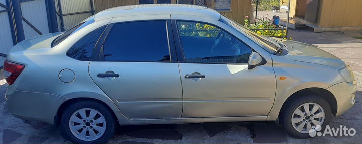 LADA Granta 1.6 AT, 2012, 139 595 км