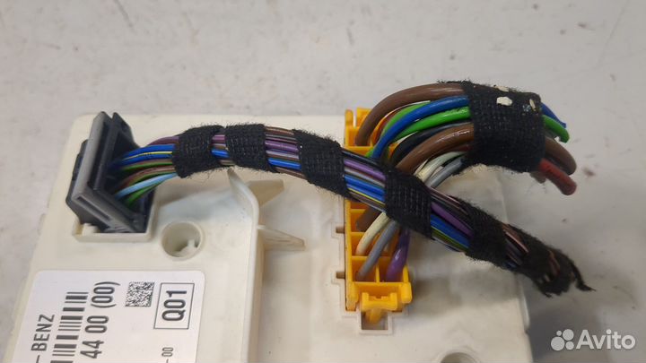 Блок управления бортовой сети Mercedes E-Coupe C207 2009, 2013