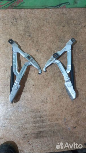 Петля крышки багажника с газлифтом Vw Passat B5