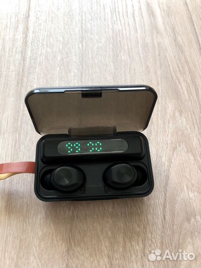 Bluetooth гарнитура