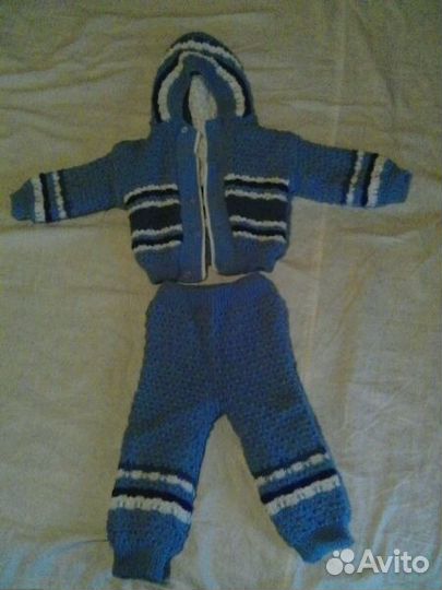 Продам костюмчик